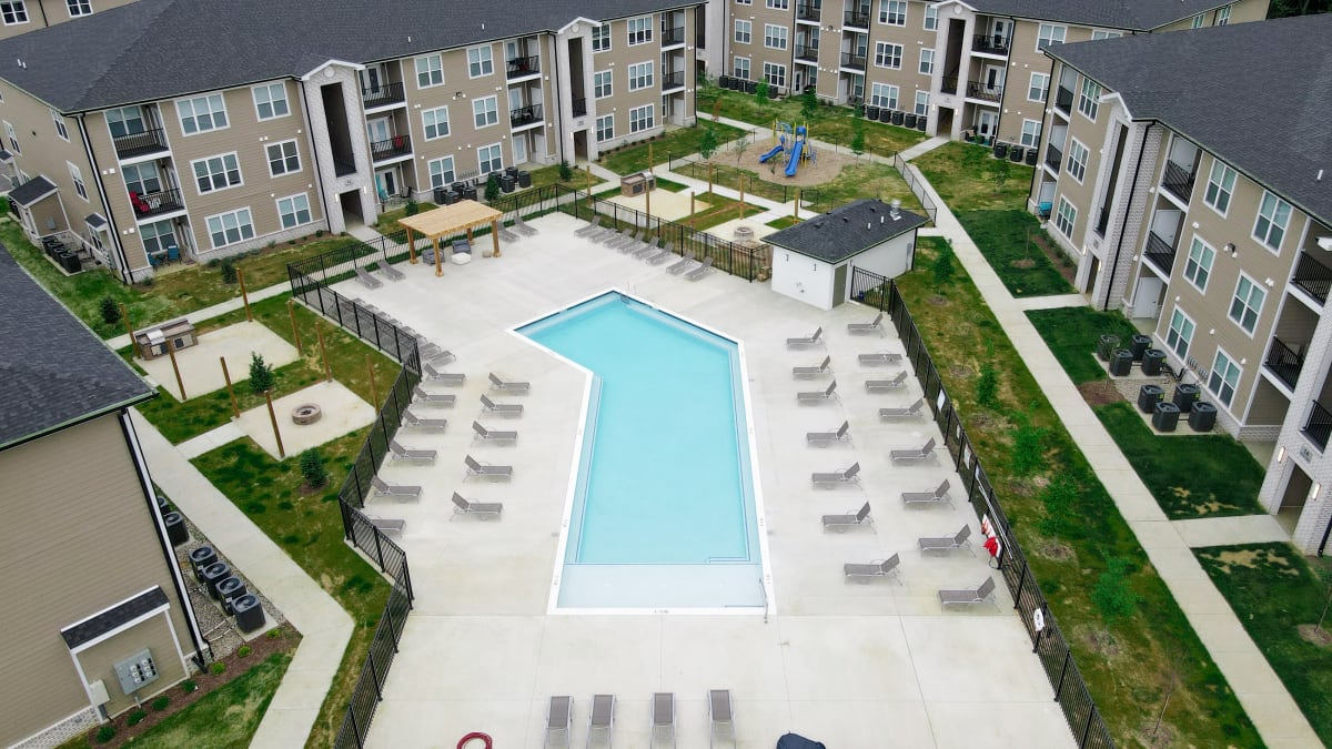 Photos and Video of Lakeside Gardens in Jeffersonville, IN